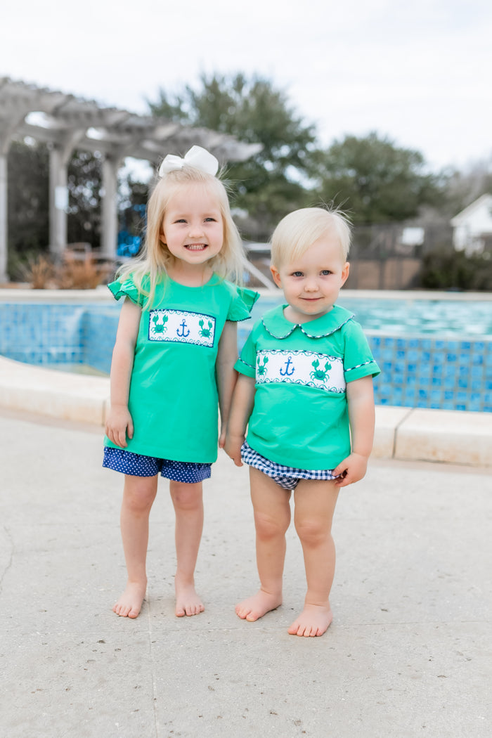 Girls Smocked Crab Short Set